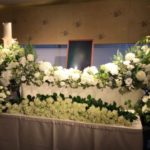 お別れの会・偲ぶ会装花　ご希望の規模、スタイル、色合い、ご予算　ご対応いたします